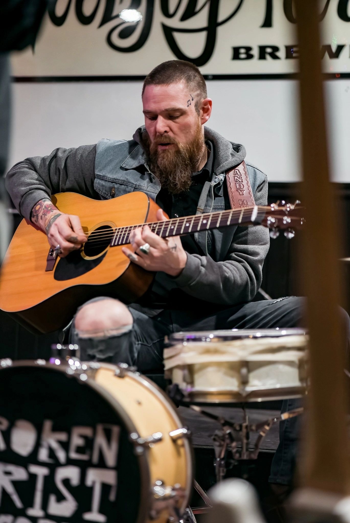 Andy Hughes performing live acoustic